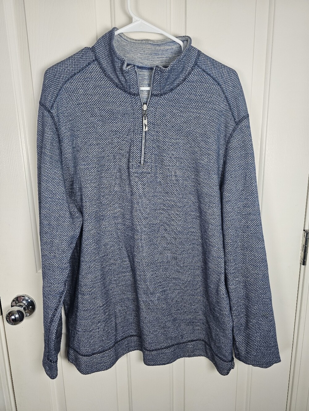 Tommy Bahama reversible quarter-zip sweater Size L